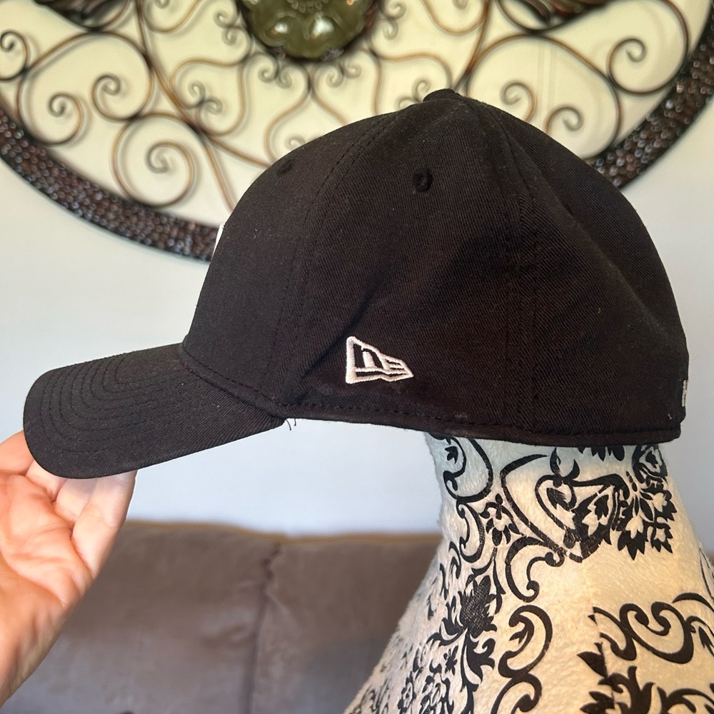 Hurley hat‎ - Picture 2 of 5